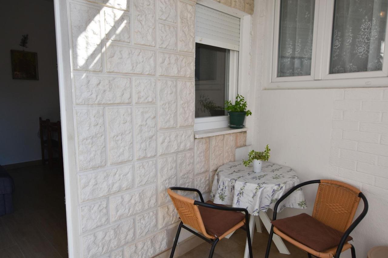 Apartment Miledina พรีมอชเตน ภายนอก รูปภาพ