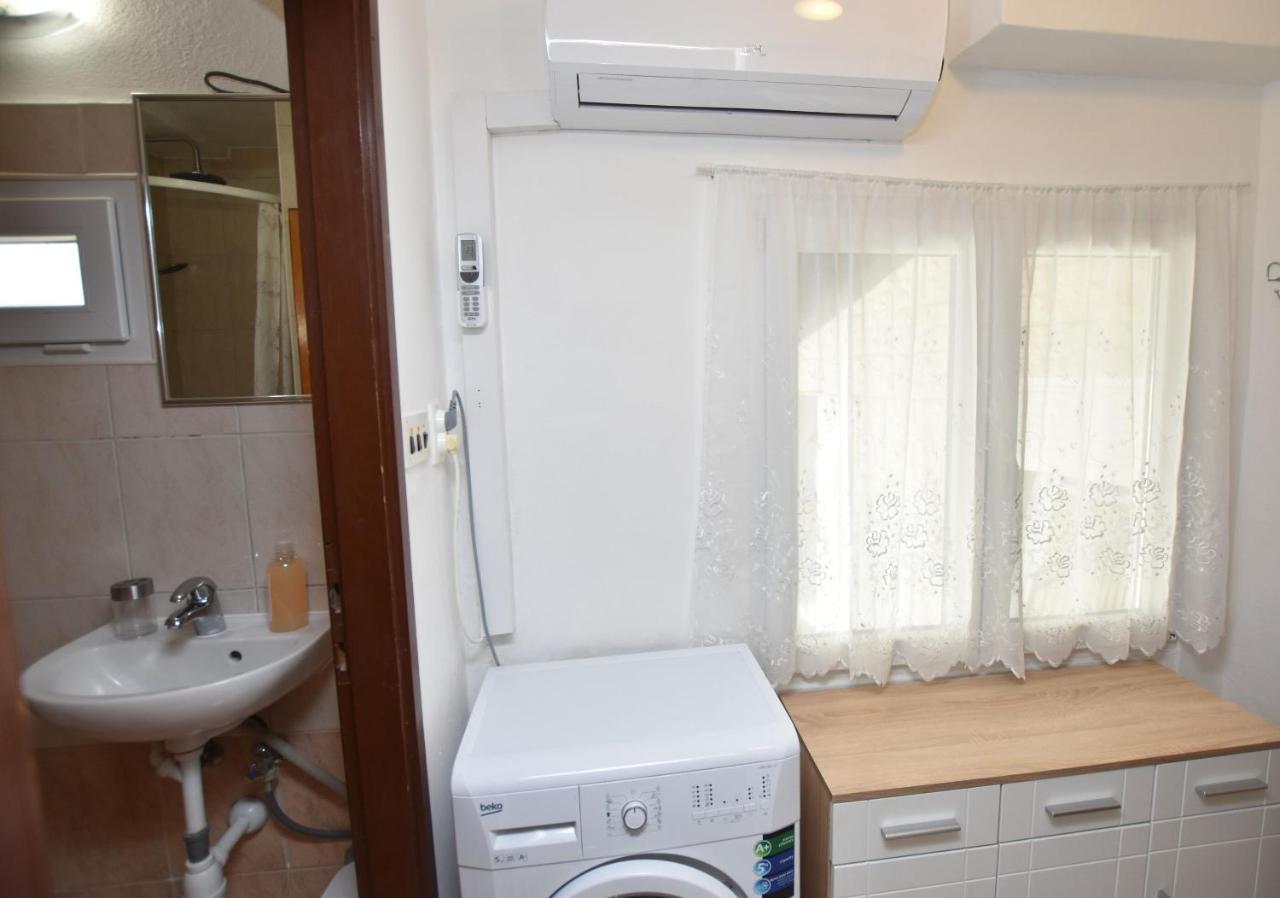 Apartment Miledina พรีมอชเตน ภายนอก รูปภาพ